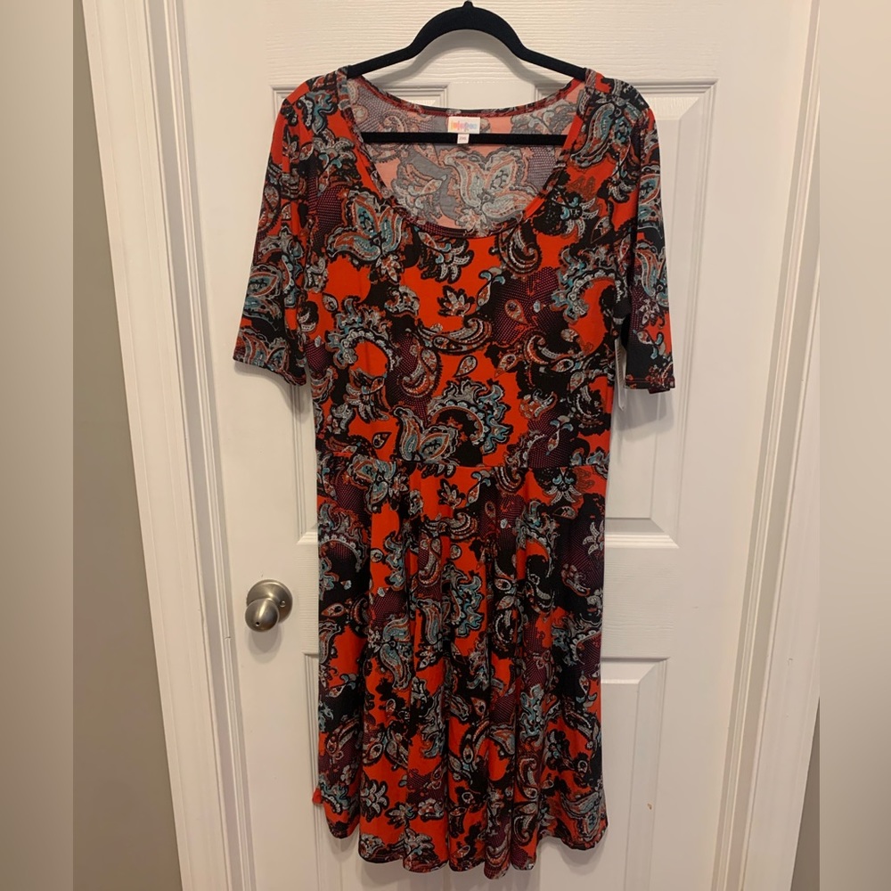 LuLaRoe Nicole Dress